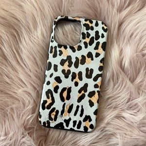 Burga Iphone 13 Pro Max case